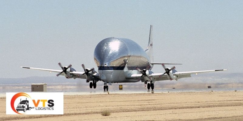 Máy bay Aero Spacelines Super Guppy - Không Gian Vận Chuyển Phi Thường